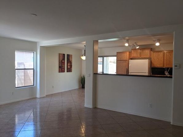 1242 W Roosevelt Ave