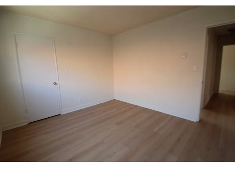 1724 Montana Ave #5 — Photo 17