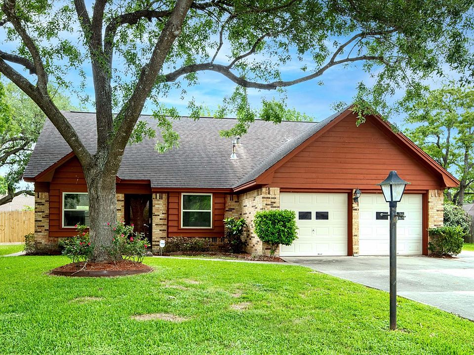 1st image of 5017 Cedar Creek Dr