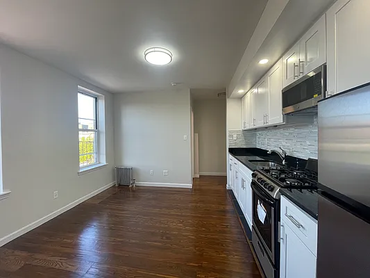 Rented by Oxford Property Group | media 14