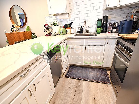 4th image of 3864 36th St
