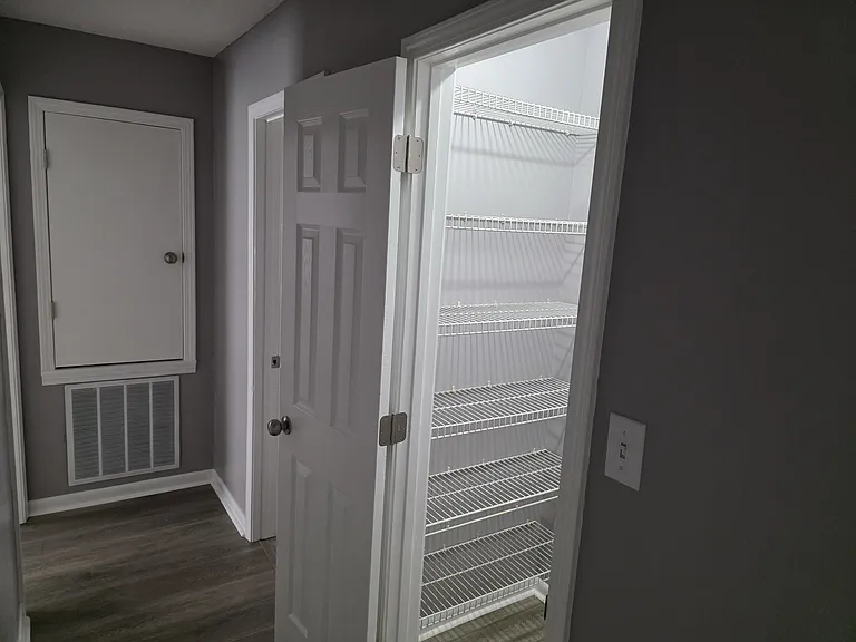 112 Foxwood Cir — Photo 12