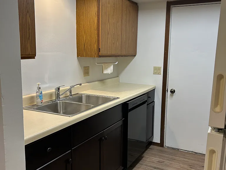 4560 Applewood Ln #1 — Photo 5