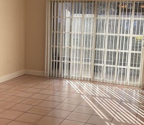 3rd image of 5201 Atlantic Blvd Unit 189