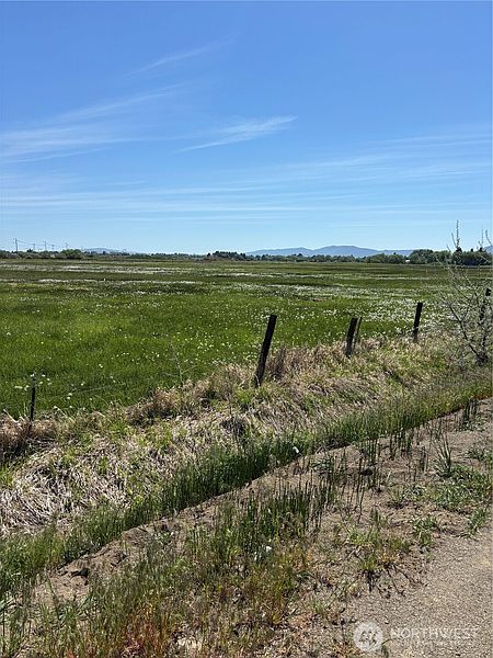 2nd image of 1 Reecer Creek Rd.