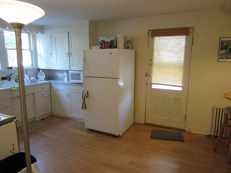 20 Madison Ave — Photo 8