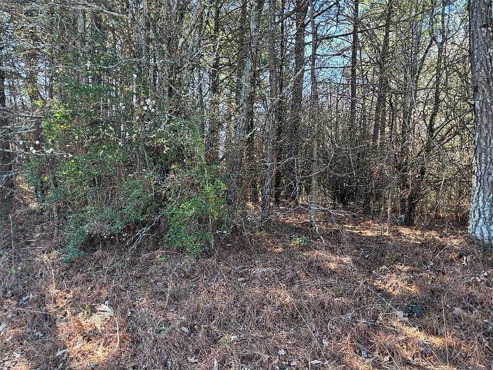 2nd image of 2515 Eastgate Pl #1
