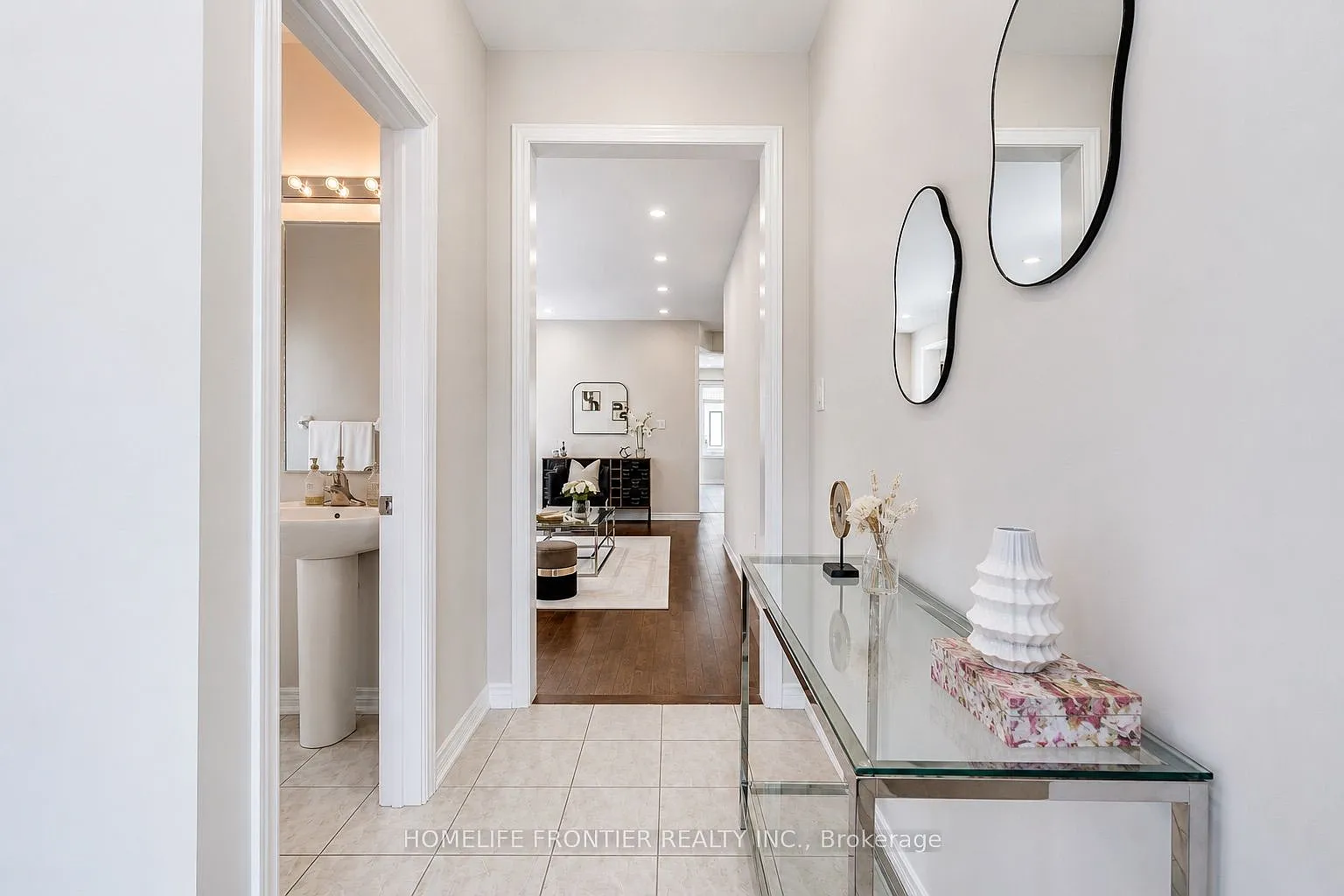 7 bed, $5,500 — Photo 3