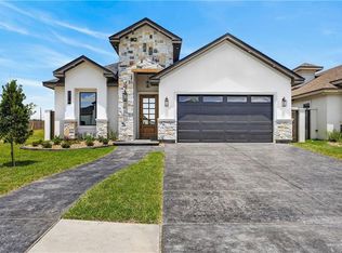 8019 N 49th Ln, McAllen, TX 78504