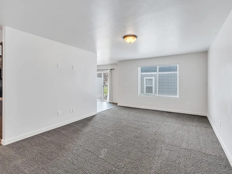 691 W Broad Stripes Dr #1 — Photo 10