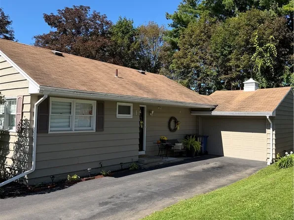 201 Harding Pl, Syracuse, NY 13205