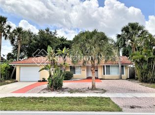 1364 W Camino Real, Boca Raton, FL 33486
