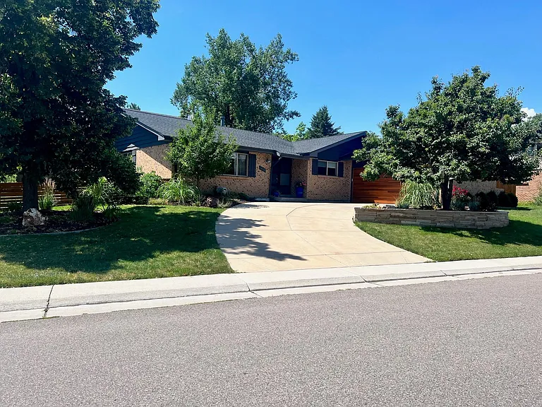 14352 W Archer Ave — Photo 2