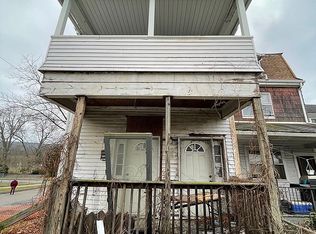 246 Front St, Nanticoke, PA 18634