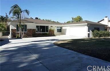 1st image of 2336 Valencia Ave