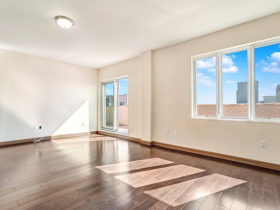 4th image of 1679 E 19th St Penthouse 1A