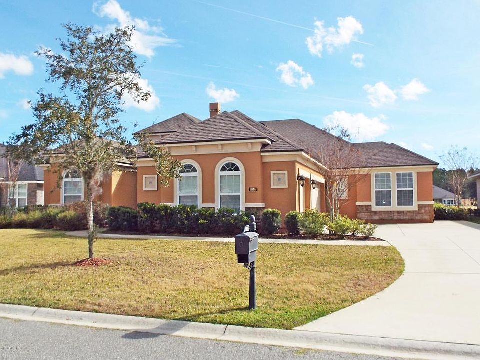 1st image of 1016 Autumn Pines Dr