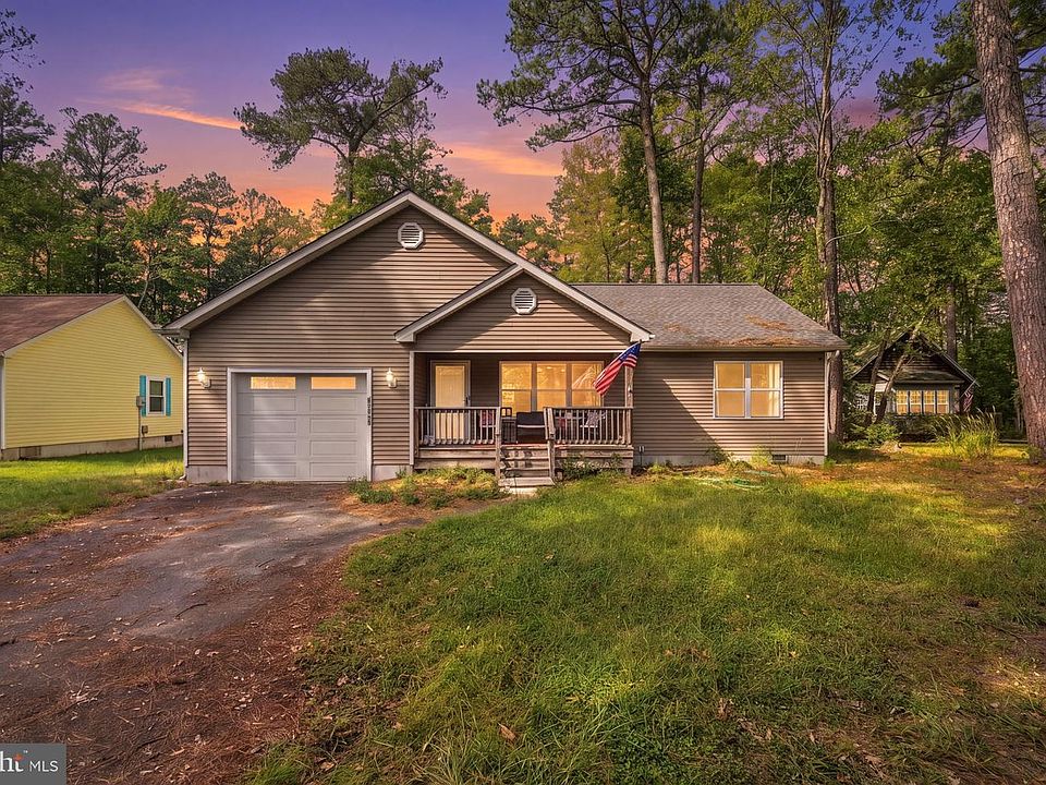 1st image of 37151 Club House Rd