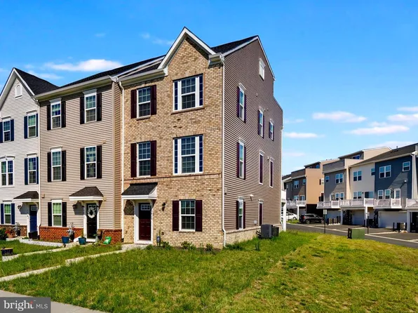 19410 Paiute Ter, Leesburg, VA 20175