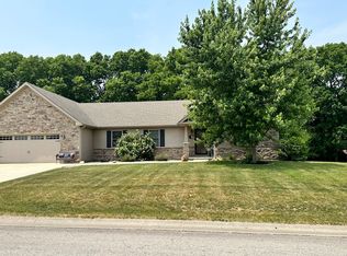 555 S Golf Blvd, Crawfordsville, IN 47933