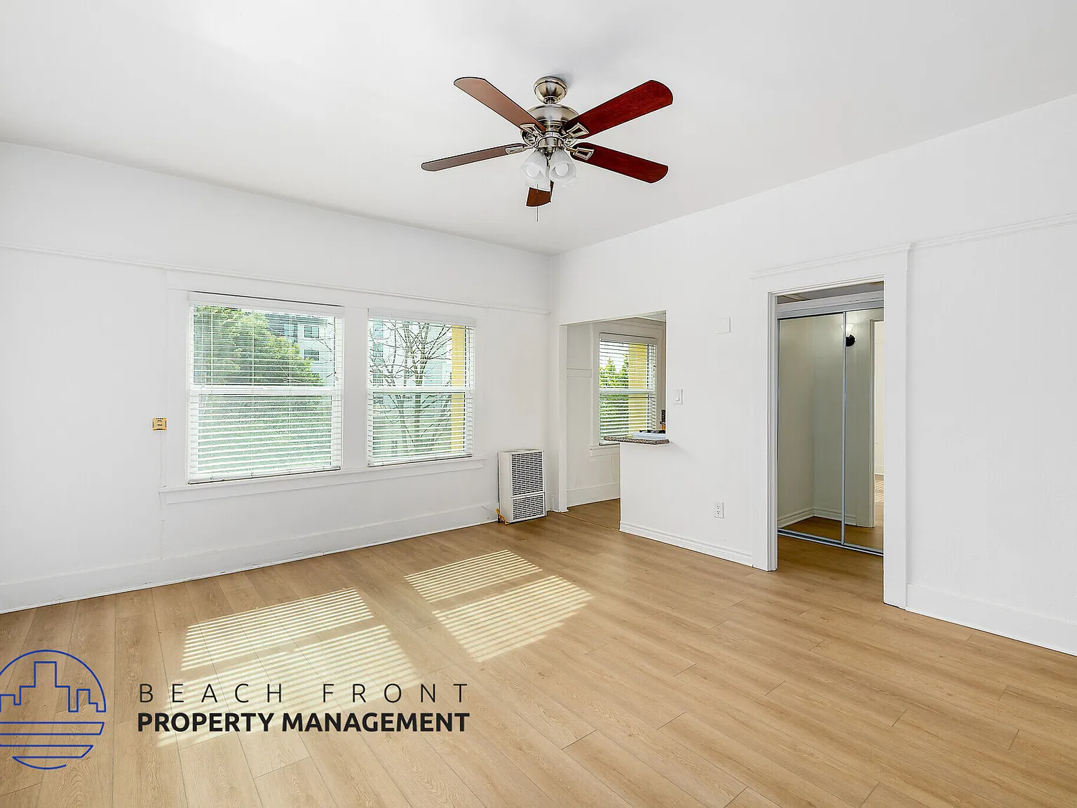 463 South Hartford Ave. — Photo 3