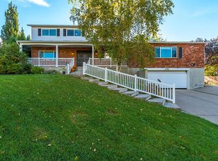 1138 N Cherrywood Dr, Layton, UT 84040