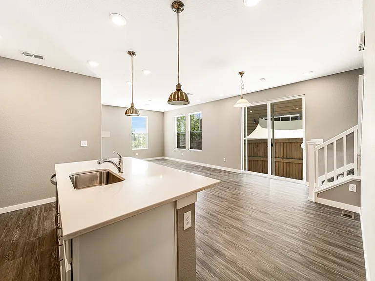 7568 S Zante Ct — Photo 14