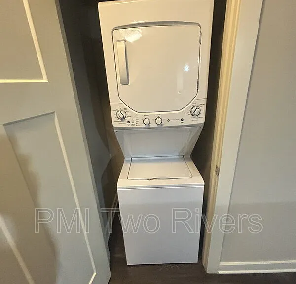 410 Rosedale Ave #211 — Photo 12