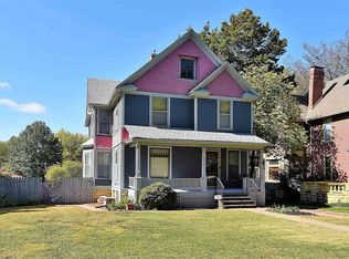 417 SW Woodlawn Ave, Topeka, KS 66606