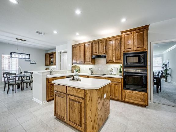 4th image of 4305 Woodland Meadows Ter