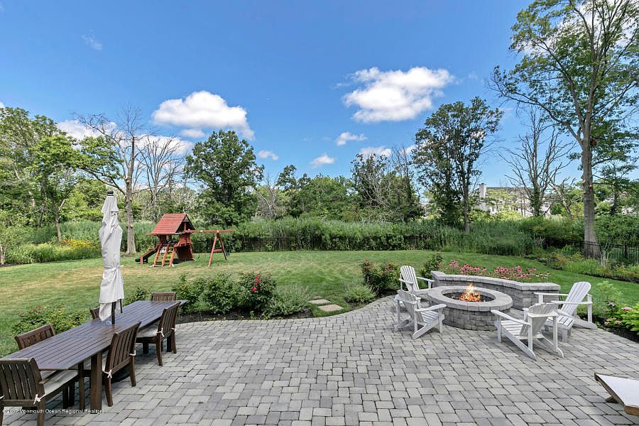 76 Winding Way, Little Silver, NJ 07739 Zillow