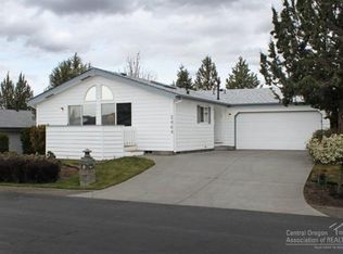 2464 NE Iris Way, Bend, OR 97701