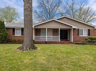 12543 Shepherd Dr, Florissant, MO 63033
