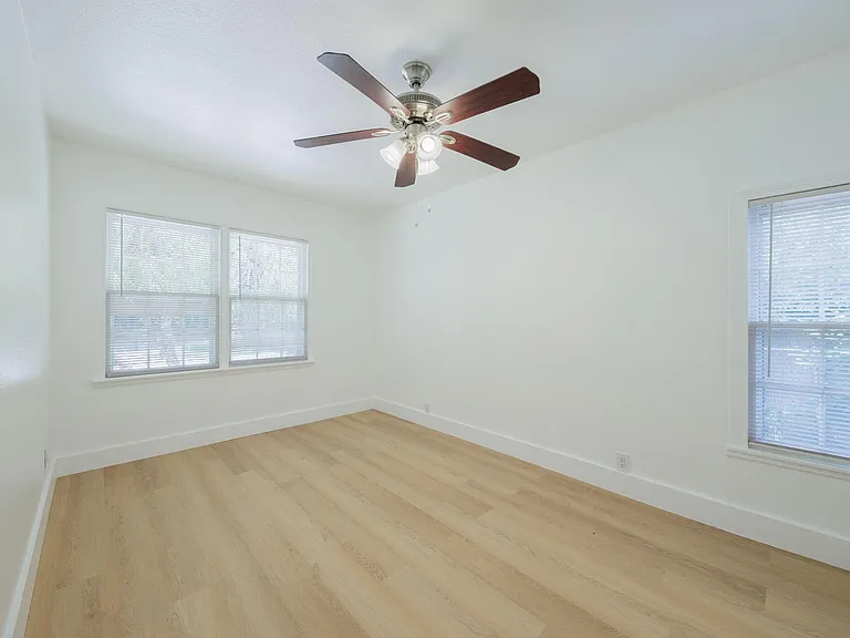 4505 Elwood Rd — Photo 21