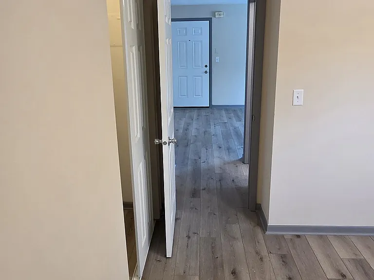 5805 Rose Ave #3 — Photo 14