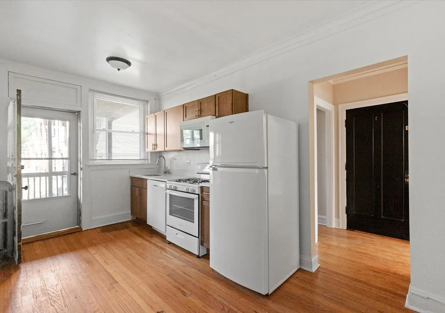 1 bed, 600 sqft, $1,795 — Photo 4