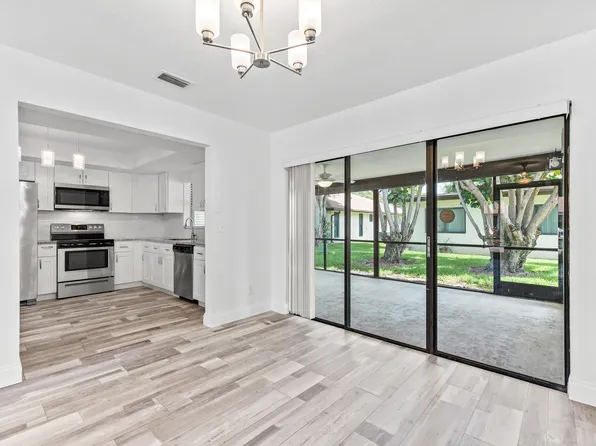 6090 Ambertree Lane, Greenacres, FL 33463