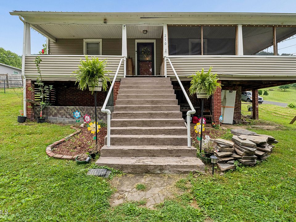 1st image of 210 Florida Ave