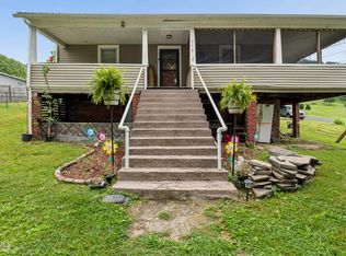 210 Florida Ave, Erwin, TN 37650
