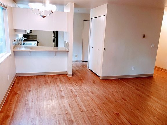 3rd image of 9522 8th Ave NW APT A