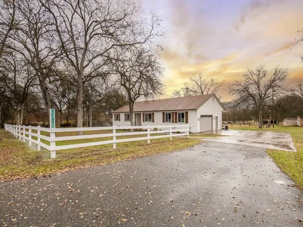 33729 Frazier Rd, Auberry, CA 93602