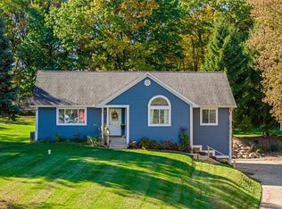 2630 Julie Dr, Columbiaville, MI 48421