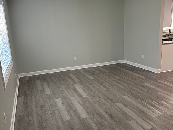 5th image of 2710 Pauls Ln