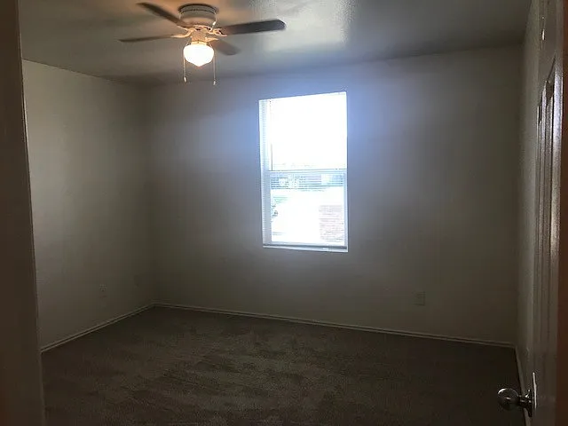 1045 Cavern Dr — Photo 14