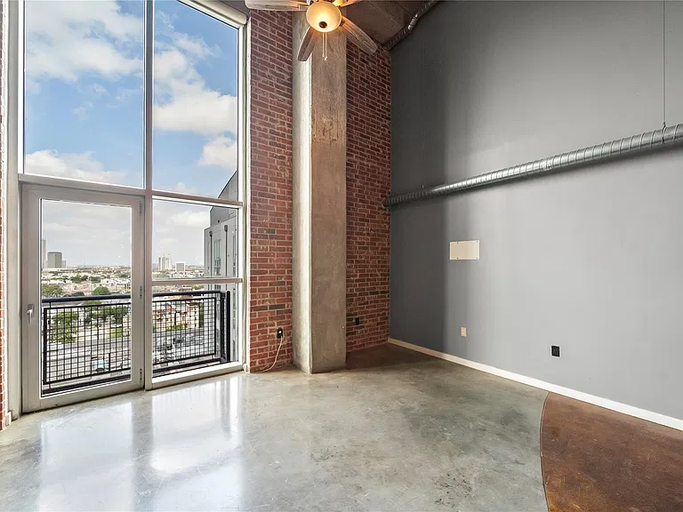 2000 Bagby St #13439 — Photo 10