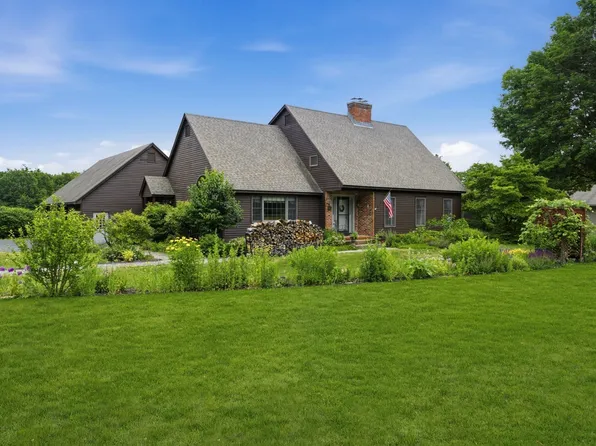 51 Coleman Rd, Southampton, MA 01073