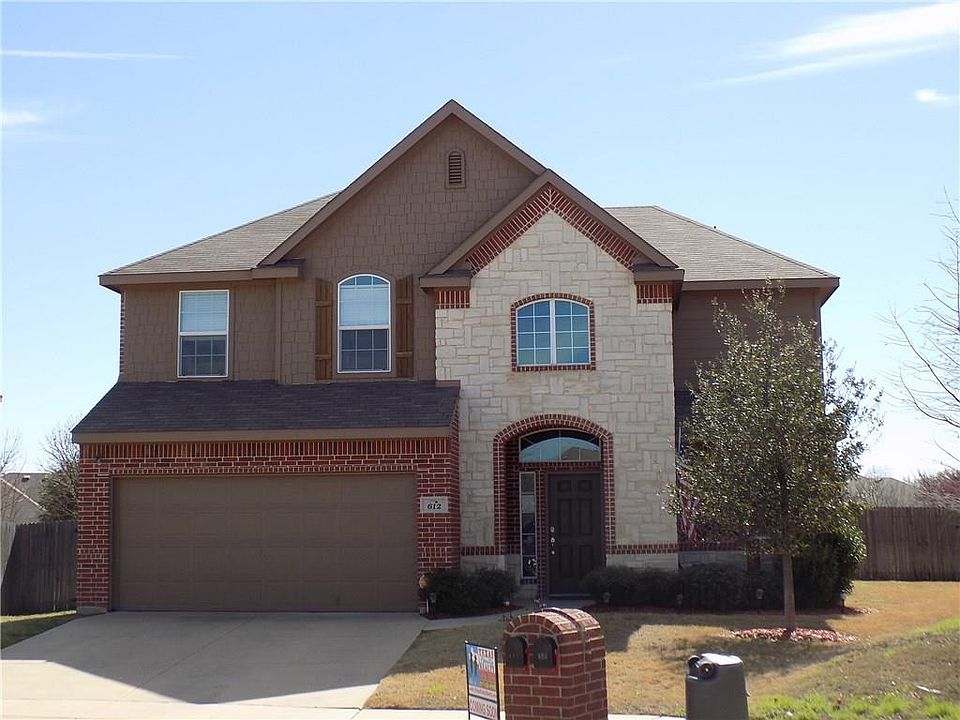 1st image of 612 Hutchins Dr