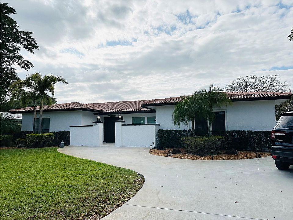 1st image of 2896 NW 87th Avenue