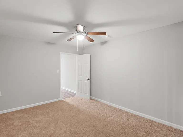 102 Burdock Cir — Photo 19