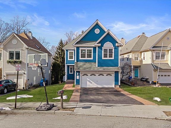 4th image of 192 Benefield Boulevard